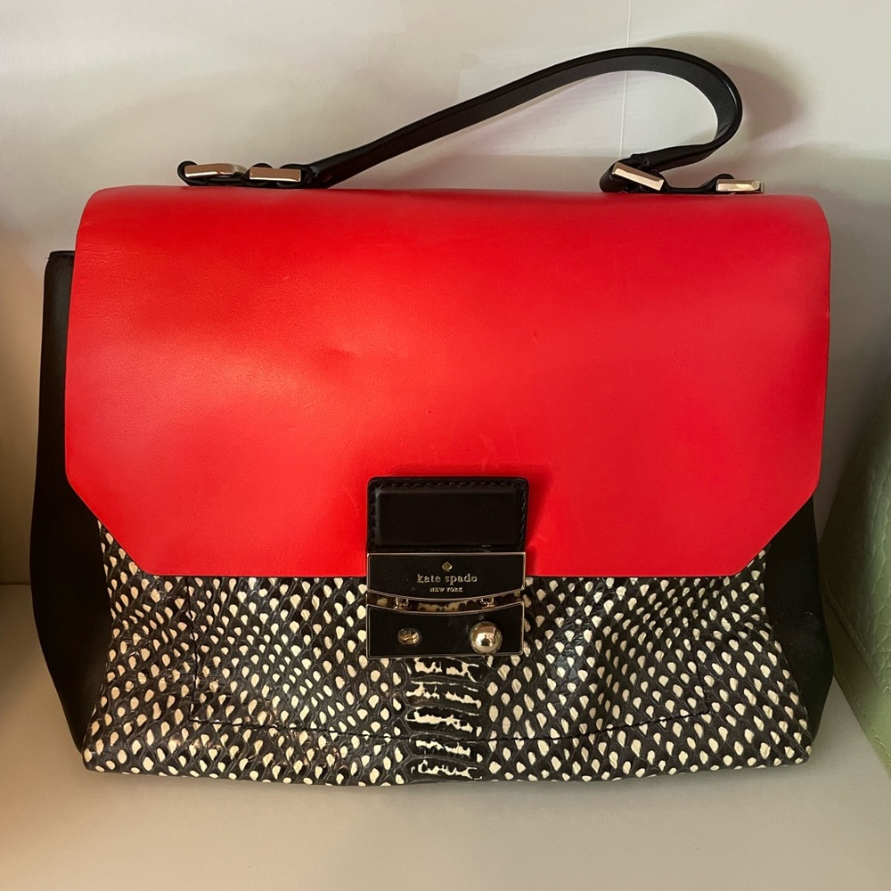 Kate Spade Purse - Picture 2 of 3